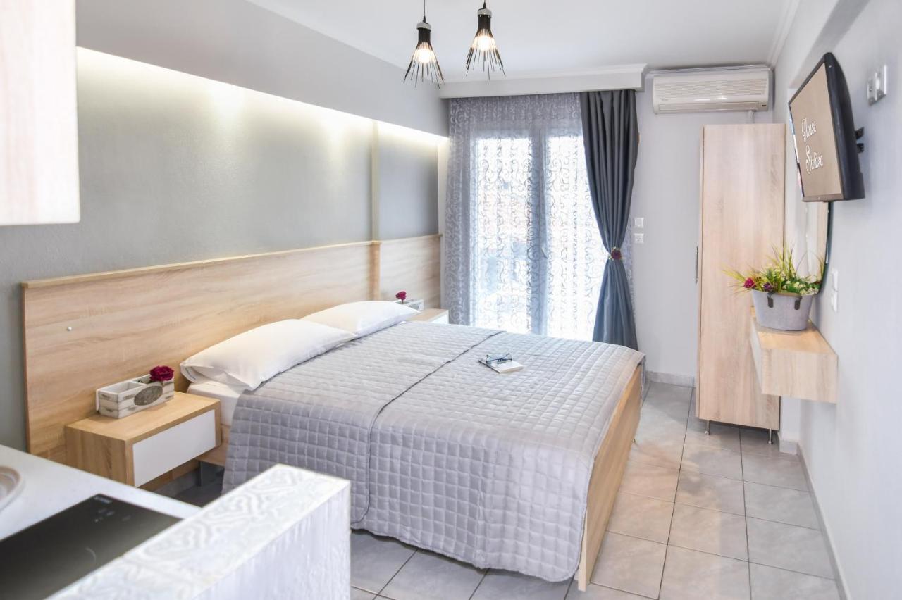 House Stelitsa Hotel Sarti Ngoại thất bức ảnh
